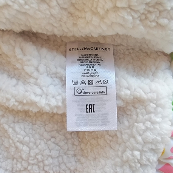 Stella McCartney Puffer Jacket - Picture 4 of 9